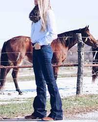 Pfi western, home of bootdaddy, is america's western store. Womens Western Jeans Outfit With Square Toe Ariat Boots Western Jeans Outfit Classy Cowgirl Outfits Western Jeans