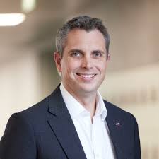 Congratulations to my #energytransition colleagues Martin Curtis and @John  Gülen who been rewarded for their brilliant paper with the 2022 John P.