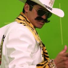 Listen to El Sobandero by Hassam in hassan playlist online for free