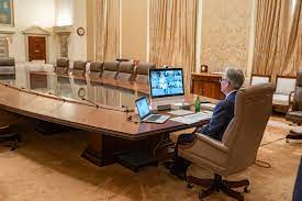 The federal reserve stuck to its strategy of supporting the u.s. This Is Probably A Rare Fomc Meeting Where The Minutes Matter More Than The Statement