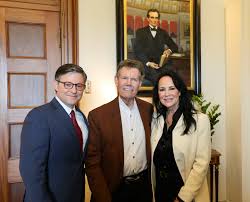 Randy Travis | Randy Travis and his wife Mary will discuss musician's  rights, the American Music Fairness Act, and industry-altering AI on… |  Instagram