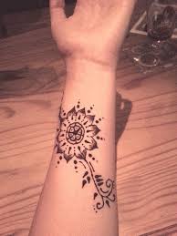 Henna Flower Tattoo Wrist Wt1066 Jpg 768 1024 Tattoo Designs Wrist Wrist Tattoos For Women Flower Wrist Tattoos