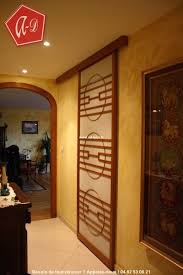 Une Porte Coulissante Japonaise Pour Une Ouverture A L Orientale Zen Cloison Japonaise Porte Coulissante Porte Coulissante Japonaise