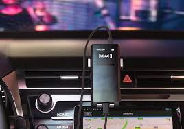 Купить усилитель-цап для наушников FiiO BTR7 Black по цене от 24690 руб.,  характеристики, фото, доставка