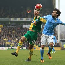 Dakikada norwich kalecisi tim krul'un kendi kalesine attığı golle öne geçti. Norwich City V Manchester City Head To Head Bitter And Blue