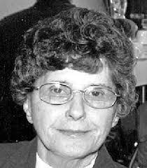 Shelly Meade's Instagram, Twitter & Facebook