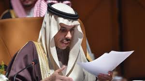 كشف نائب وزير الخارجية في حكومة صنعاء حسين العزي، في تغريدة على حسابه بتويتر، أن الحوثيين قاموا بتأمين انسحاب 200 جندي وضابط من قوات هادي مقابل سلامتهم وترك ما. ÙˆØ²ÙŠØ± Ø§Ù„Ø®Ø§Ø±Ø¬ÙŠØ© Ø§Ù„Ø³Ø¹ÙˆØ¯ÙŠ Ù†Ù‚Ù Ù…Ø¹ ÙÙ„Ø³Ø·ÙŠÙ† ÙˆÙ„Ø§ Ø¹Ù„Ø§Ù‚Ø© Ù„Ù†Ø§ Ø¨Ø¥Ø³Ø±Ø§Ø¦ÙŠÙ„