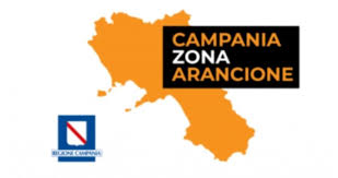 In zona arancione è sempre vietato consumare cibi e bevande all'interno dei ristoranti e delle altre attività di ristorazione (compresi bar. Q6sgjatqrv3cjm