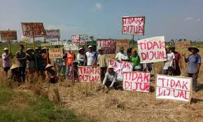 Kali ini, gas bumi pgn mengalir ke pabrik produksi tali sepatu di pasuruan, jawa timur. Demo Tolak Jual Sawah Untuk Pabrik Sepatu Ini Aspirasi Petani Bonagung Sragen Solopos Com