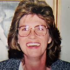 Karen Mcnelis's Instagram, Twitter & Facebook