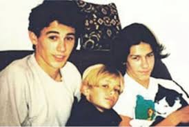 8 for an artist reception, and he spoke with us from his home in the bay area to talk about the exhibit and about growing up franco. Tom Franco Artist Bio With Age Height Brothers Family