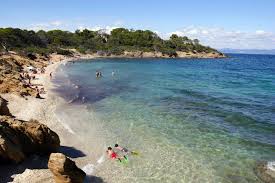 It's a long stretch of beach also compose. French Riviera S Best Beaches 5 Med Escapes