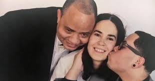 Thread by @DrRJKavanagh: Reynaldo Gil called 911 for medical help for his  wife Damaris Rodriguez, but instead police took her to jail. For 4 days,  jail staff observe…