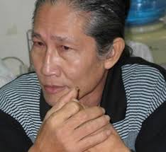 Quang tèo chỉ thương anh, nghĩ anh bị bệnh thường, cho đến khi hay tin giang còi bị ngất, nhập viện do diễn viên trà my chia sẻ. Chuyá»‡n Bay Giá» Má»›i Ká»ƒ Cá»§a Lam Quang Teo Ttvh Online