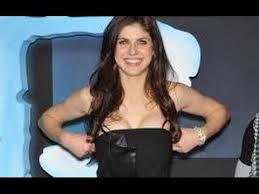 Alexandra Daddario - YouTube