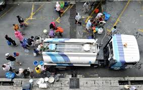 Badut rakyat fakta sikap tidak bertanggungjawab pembangkang punca krisis air berlaku. Krisis Air Di Lembah Klang Foto Astro Awani