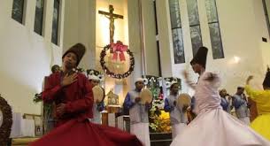 Selain itu tak jarang juga penulis. Panduan Ibadah Natal 2020 Saat Pandemi Virus Corona Di Gereja Suara Batam