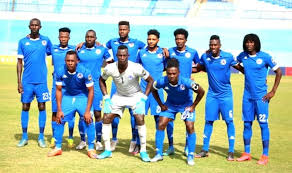 الشوط، استطاع صن داونز أن يسجل هدف التعادل عن طريق لاعبه موسي ليبوسا، الذي أحرز الهدف من رأسية قوية لم يستطع محمد الشناوي حارس مرمى الأحمر التصدي لها. Ø§Ù„Ù‡Ù„Ø§Ù„ ÙŠØªØ³Ù„Ø­ Ø¨ØªØ§Ø±ÙŠØ®Ù‡ Ø£Ù…Ø§Ù… Ù…Ø§Ø²ÙŠÙ…Ø¨ÙŠ ÙˆÙŠÙ†ØªØ¸Ø± Ù‡Ø¯ÙŠØ© ØµÙ† Ø¯Ø§ÙˆÙ†Ø²