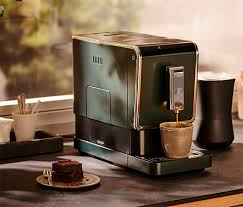 Lieferungen in tchibo filialen sind kostenfrei. Tchibo Kaffeevollautomat Esperto Caffe Dark Green Online Bestellen Bei Tchibo 610757