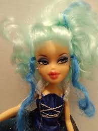 Rare Vintage 2001 Bratz Jade Chic Mystique Peacock Fashion Doll