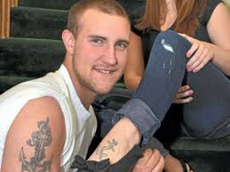 Tat Tuesday: An anchored family