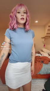 evie on X: Elf slut Evie is back t.coWmBqGEk5mz  X