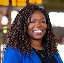 Thank you, Mr. Gaither! Roxbury's premier Black cultural institution is  undergoing a leadership change, with Barry Gaither stepping down as the  longtime executive director of the National Center of Afro-American Artists  founded