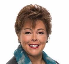 Laura Partridge's Instagram, Twitter & Facebook