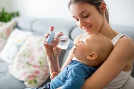 Kinder trinken aroniasaft sehr gerne mit anderen säften gemischt. Ab Wann Durfen Babys Wasser Trinken Tipps Gefahren