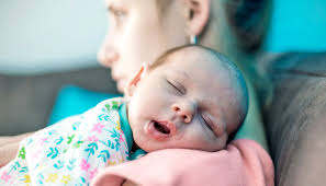 Today's new moms report more judgy comments