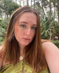 Alyssa Weldon's Instagram, Twitter & Facebook