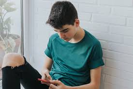 This might give temporary relief from the emotional pain the person is feeling. What Is Digital Self Harm Process Addiction Treatment Nc