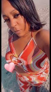 Shonda Carter's Instagram, Twitter & Facebook