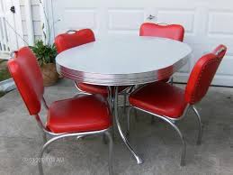 Easter decorating ideas table setting. Buy Vintage 50 S 60 S Kitchen Table And Chairs At Furniture Trader Retro Kitchen Tables Vintage Kitchen Table Kitchen Table Settings