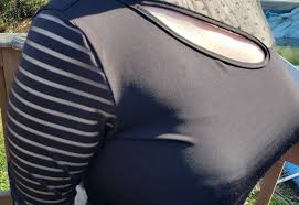 Mirror Mirror Moda Cutout Top