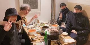 Jungkook Yugyeom Cha Eun Woo And Mingyu Of The 97 Line Spend A Fun Day Together Https Www Allkpop Com Article 2019 0 Yugyeom Jungkook Jungkook Cha Eun Woo