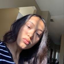 Dariana Rivera's Instagram, Twitter & Facebook