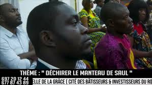 DECHIRER LE MANTEAU DE SAUL (2)