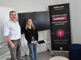 Rachael Harris Naked - A Gallery of Intriguing Images Awaits