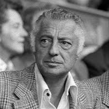 Take a look at giovanni agnelli and share your take on the latest giovanni agnelli news. Gianni Agnelli Italian Industrialist And Style Icon Knot Standard Blog