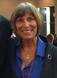 Jan Bain's Instagram, Twitter & Facebook