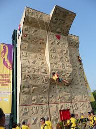Use this directory to locate contact information, find out about opening hours and how to get there. Rock Climbing Wall Safra Yishun Adventuresystems