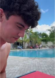 Alyssa Turgeon's Instagram, Twitter & Facebook