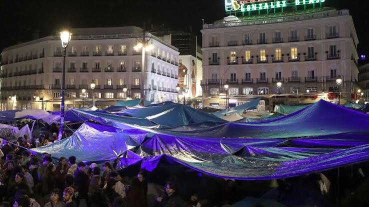 Resumen de la acampada en Sol contra los desahucios
