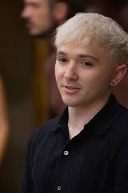 Pennyworth" The Heavy Crown (TV Episode 2020)