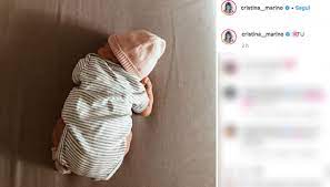 Jun 24, 2021 · cristina marino, moglie dell'attore luca argentero, è originaria di milano, dove nasce nel 1991 da papà siciliano e mamma pugliese, lavora come attrice e modella ed è sposata da un anno con. Luca Argentero Cristina Marino Mostra Su Instagram La Prima Foto Della Figlia Nina Speranza Dilei