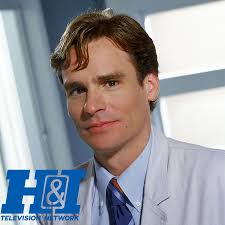 Happy 51st birthday to Robert Sean Leonard!
