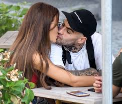 Fani przyłapali quebonafide i natalię szroeder razem! Dzieje Sie U Natalii Szroeder I Quebonafide Zamieszkali Razem A To Nie Wszystko Pomponik Pl