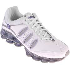 Tênis feminino da vans, converse, asics, reebok, puma, olympikus, etnies, bull terruier tênis feminino. Tenis Olympikus Feminino