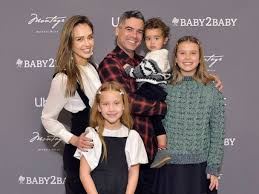 People who liked jessica alba's feet, also liked The One Thing Jessica Alba And Cash Warren Are 100 Percent Aligned On While Raising Their Kids Gma